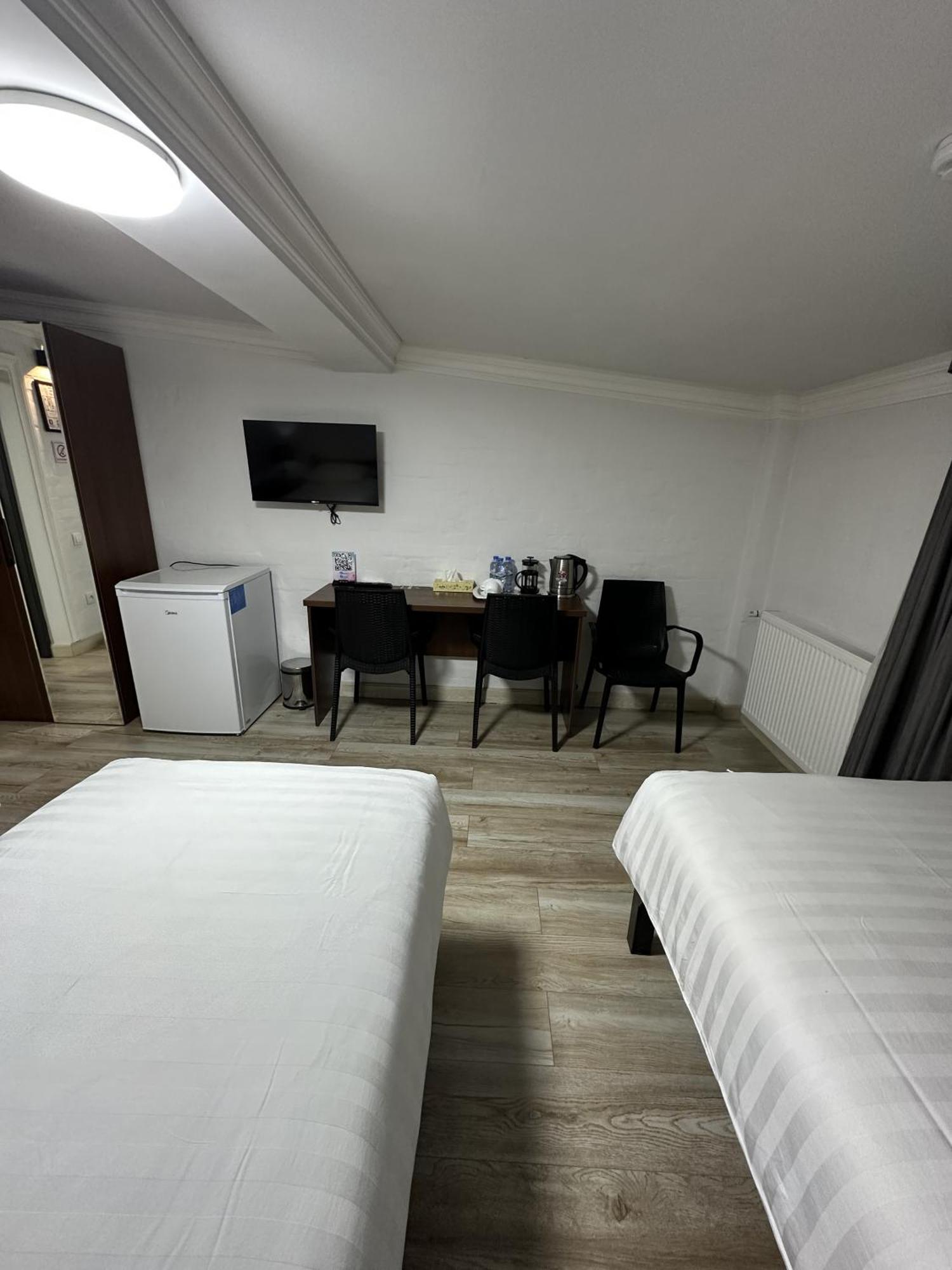 Nest Inn Tashkent Luaran gambar