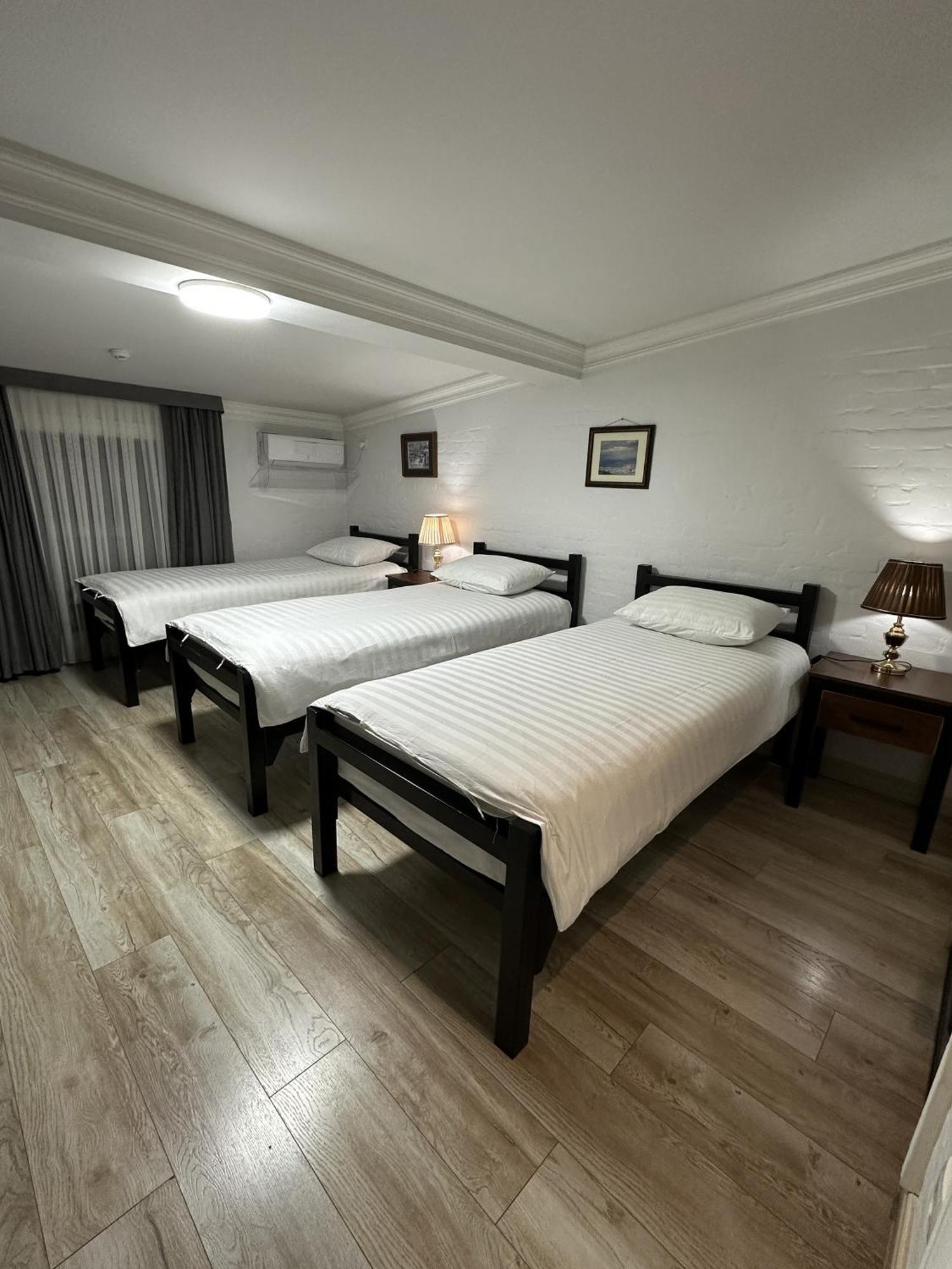 Nest Inn Tashkent Luaran gambar